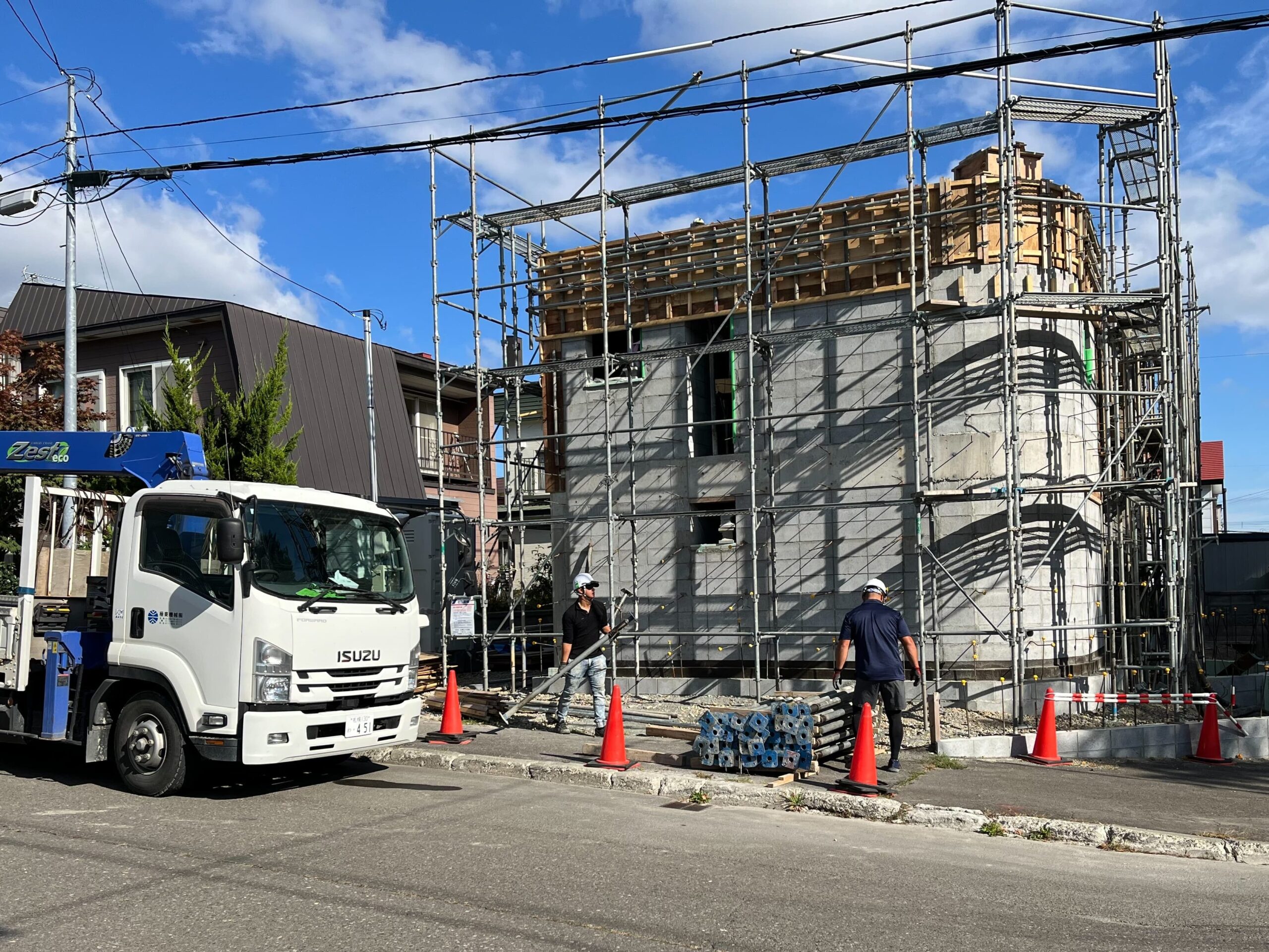 住宅建設現場の写真